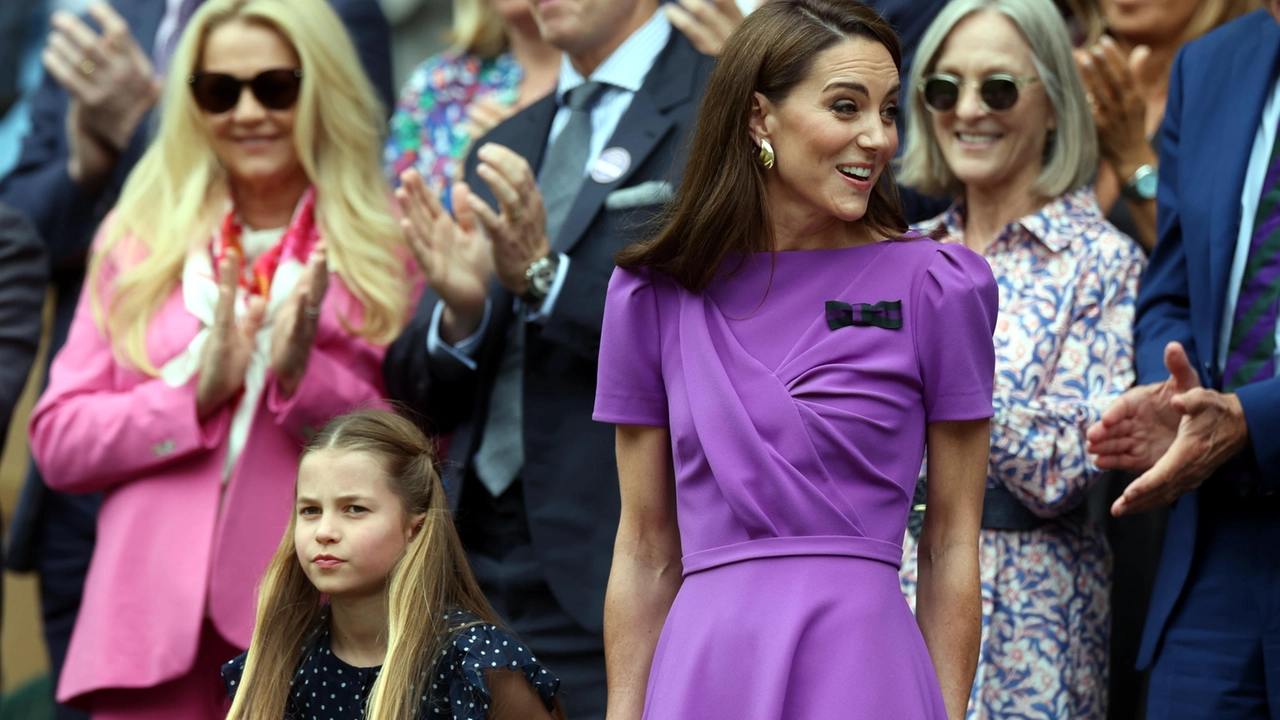 Kate e Charlotte nel royal box (Ansa)