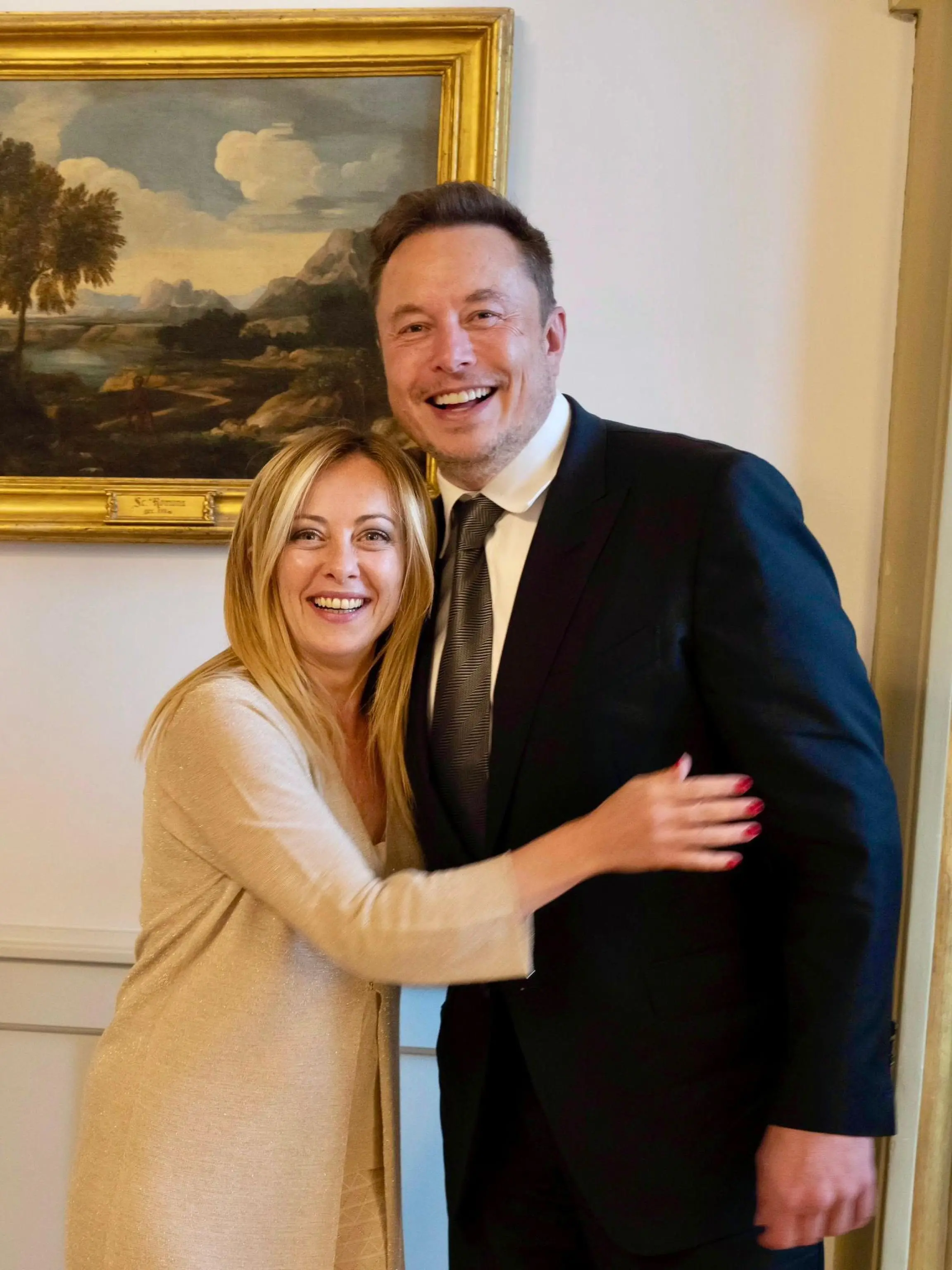 Migranti, Elon Musk contro i giudici italiani: “Se ne vadano”. Ira dell’Anm: “Rispetti magistratura e Stato”