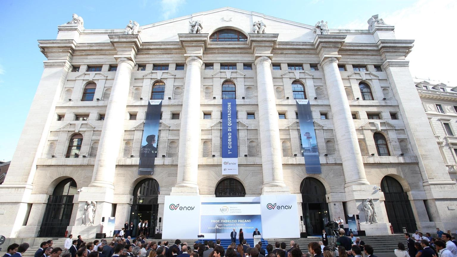 Borsa: Milano positiva (+0,68%), brillano Stm, Leonardo ed Eni