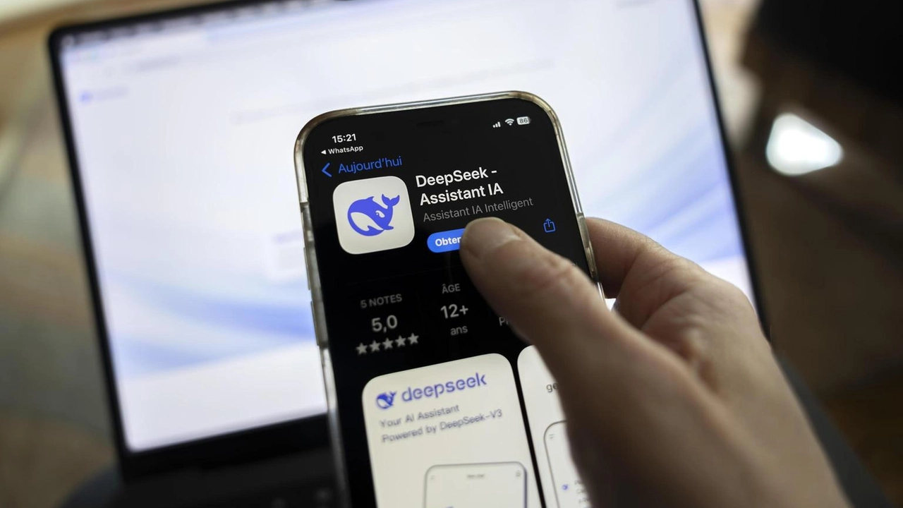 L'app cinese DeepSeek sotto esame per potenziali rischi di sicurezza nazionale, avverte la Casa Bianca.