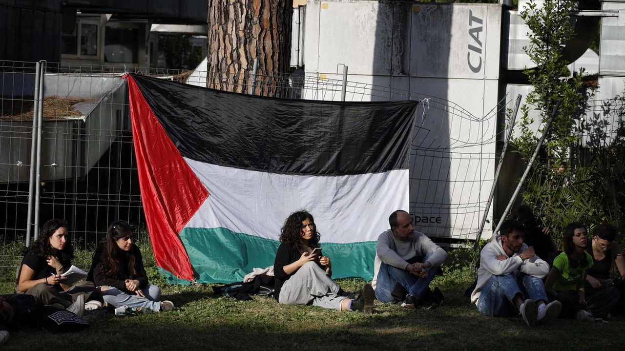 Sit-in per Gaza alla Sapienza di Roma