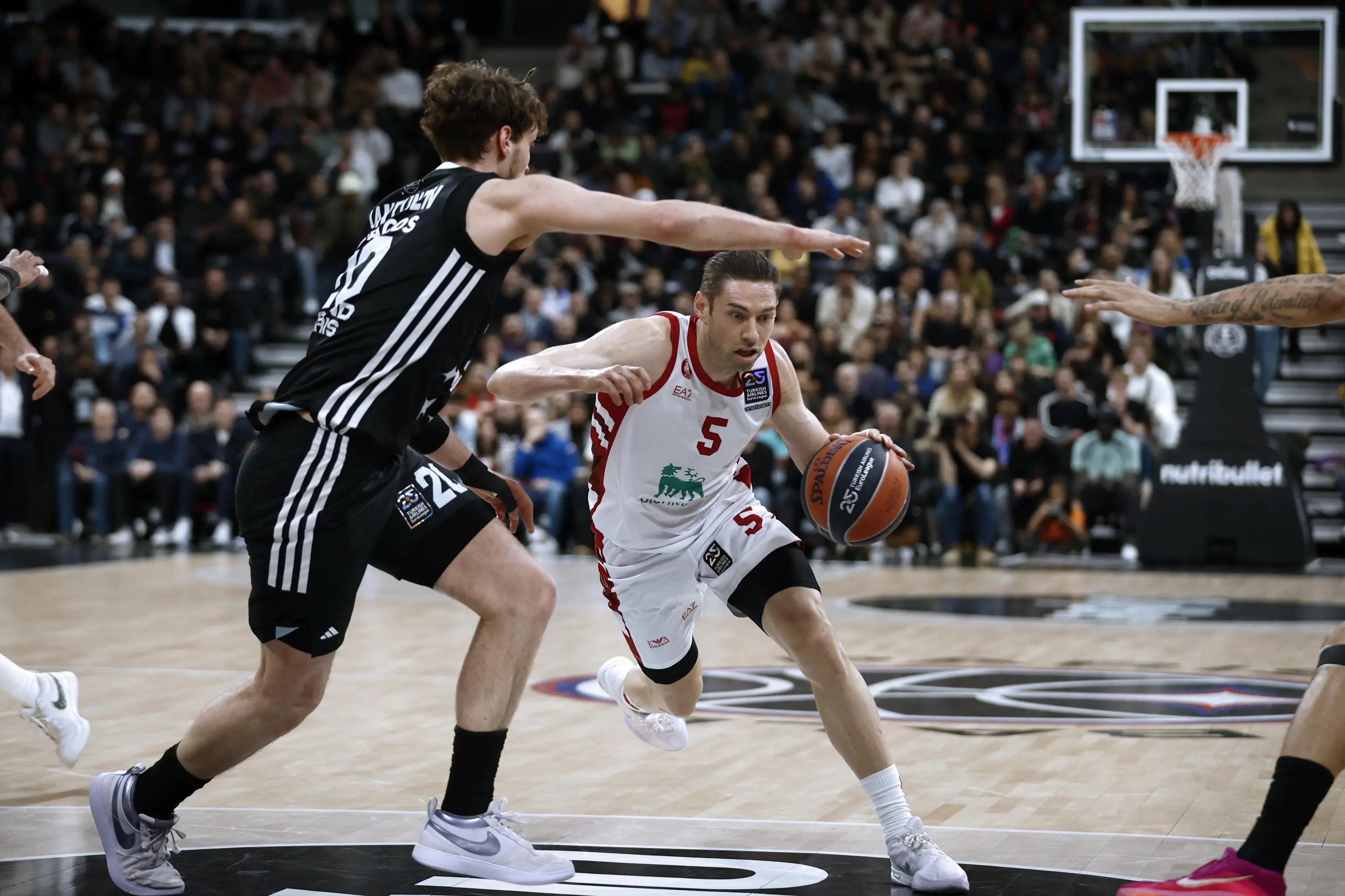 Eurolega: Parigi mette alla frusta l’Olimpia Milano