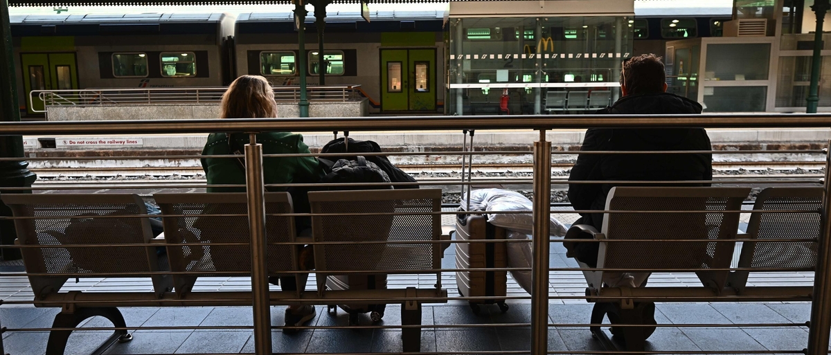 Sciopero treni 23 24 novembre, Fs avverte: possibile impatto significativo sulla circolazione. Gli orari