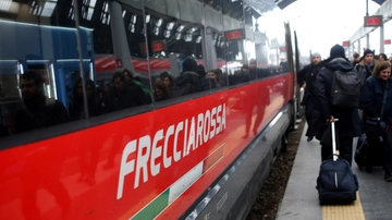 Trenitalia: bagagli, bici e monopattini sulle Frecce, nuove regole in arrivo