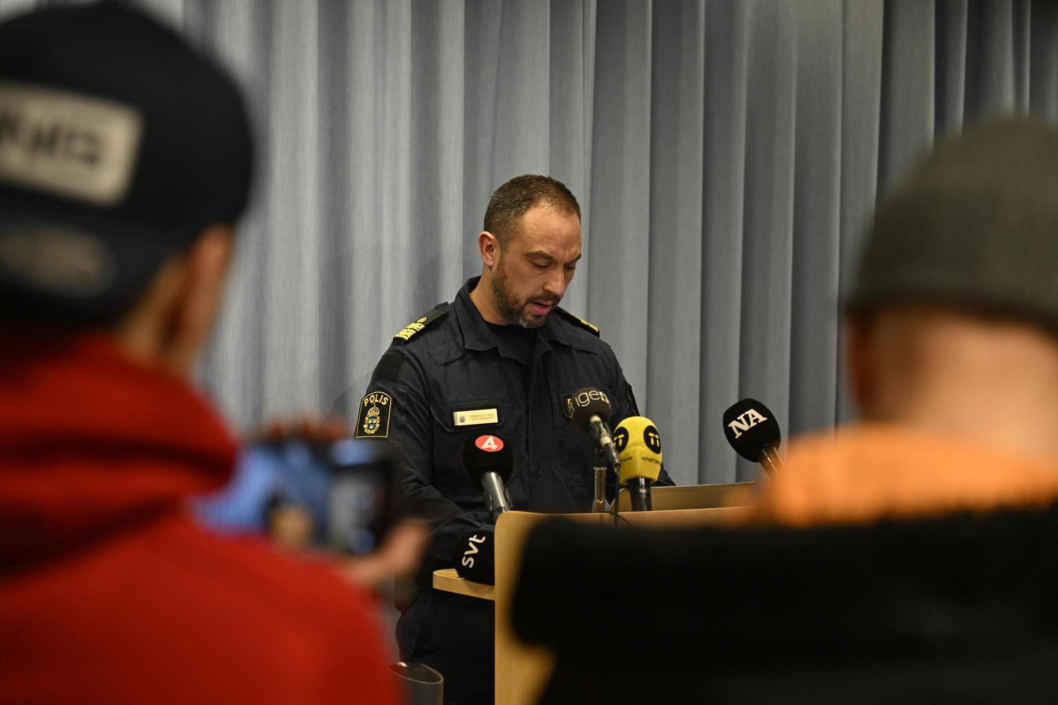 Polizia, una decina di morti nella sparatoria in Svezia