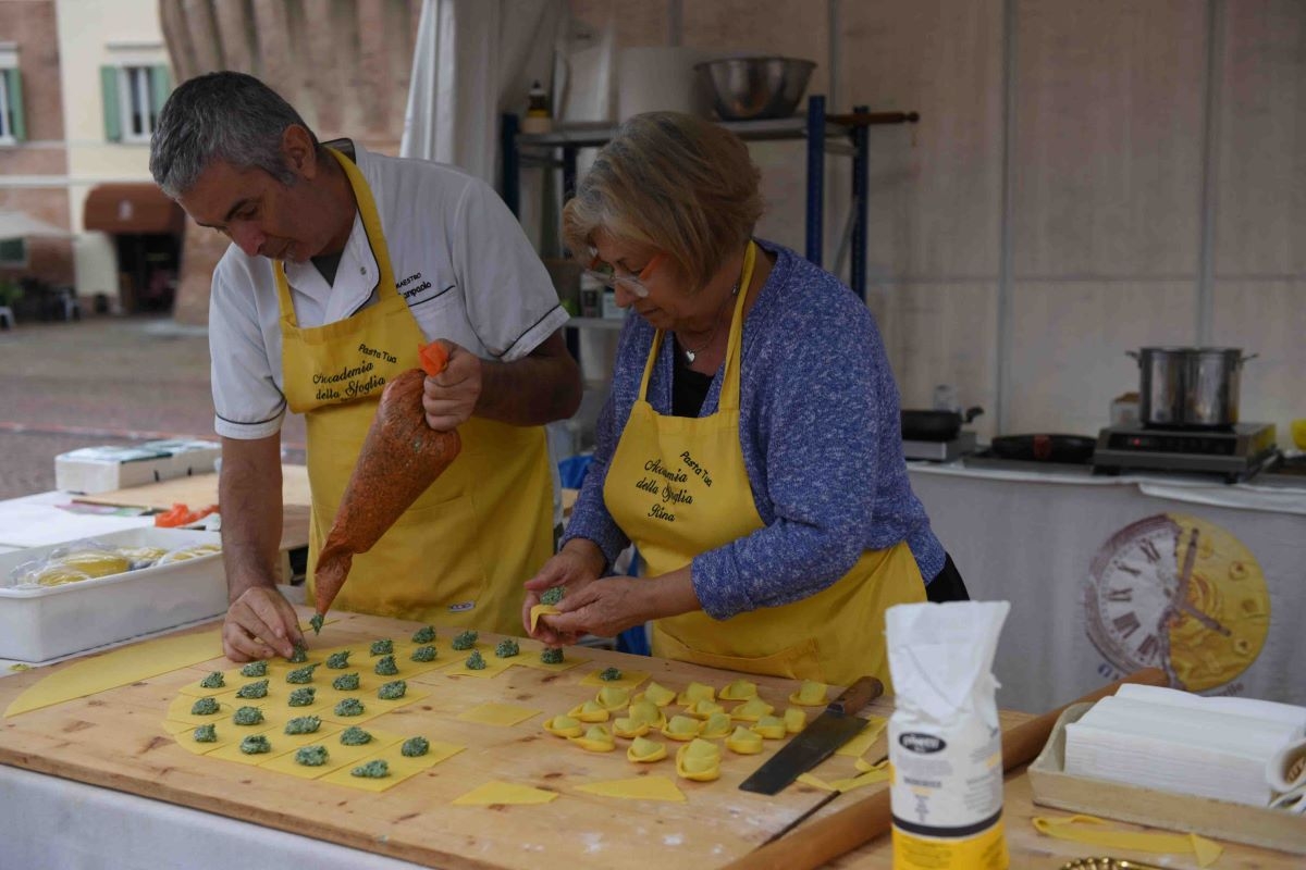 	EMILIAFOODFEST - Preparazione ravioli