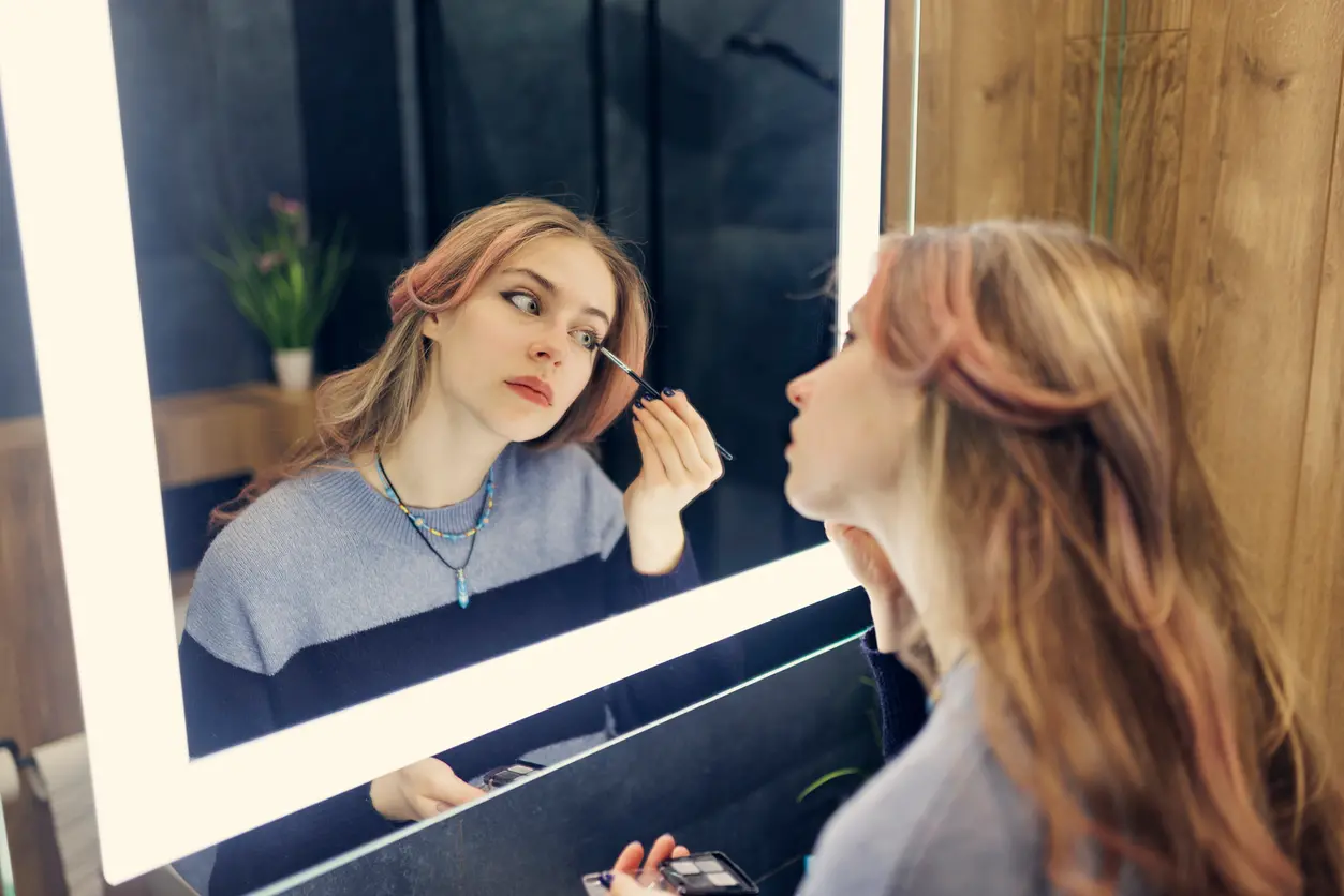 Cinnamon Girl Make-up, la nuova tendenza beauty su TikTok