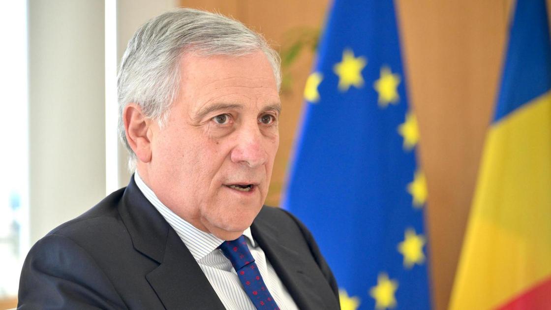 Tajani critica la Corte penale internazionale sul caso Almasri