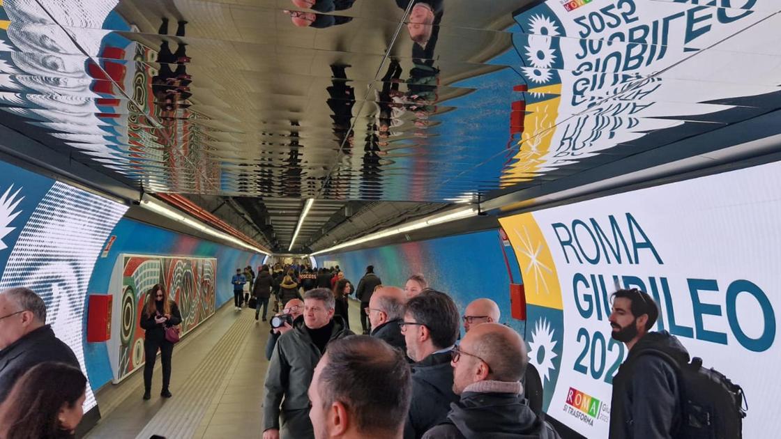 Roma, ecco la nuova stazione Spagna della metro dopo il restyling: le foto