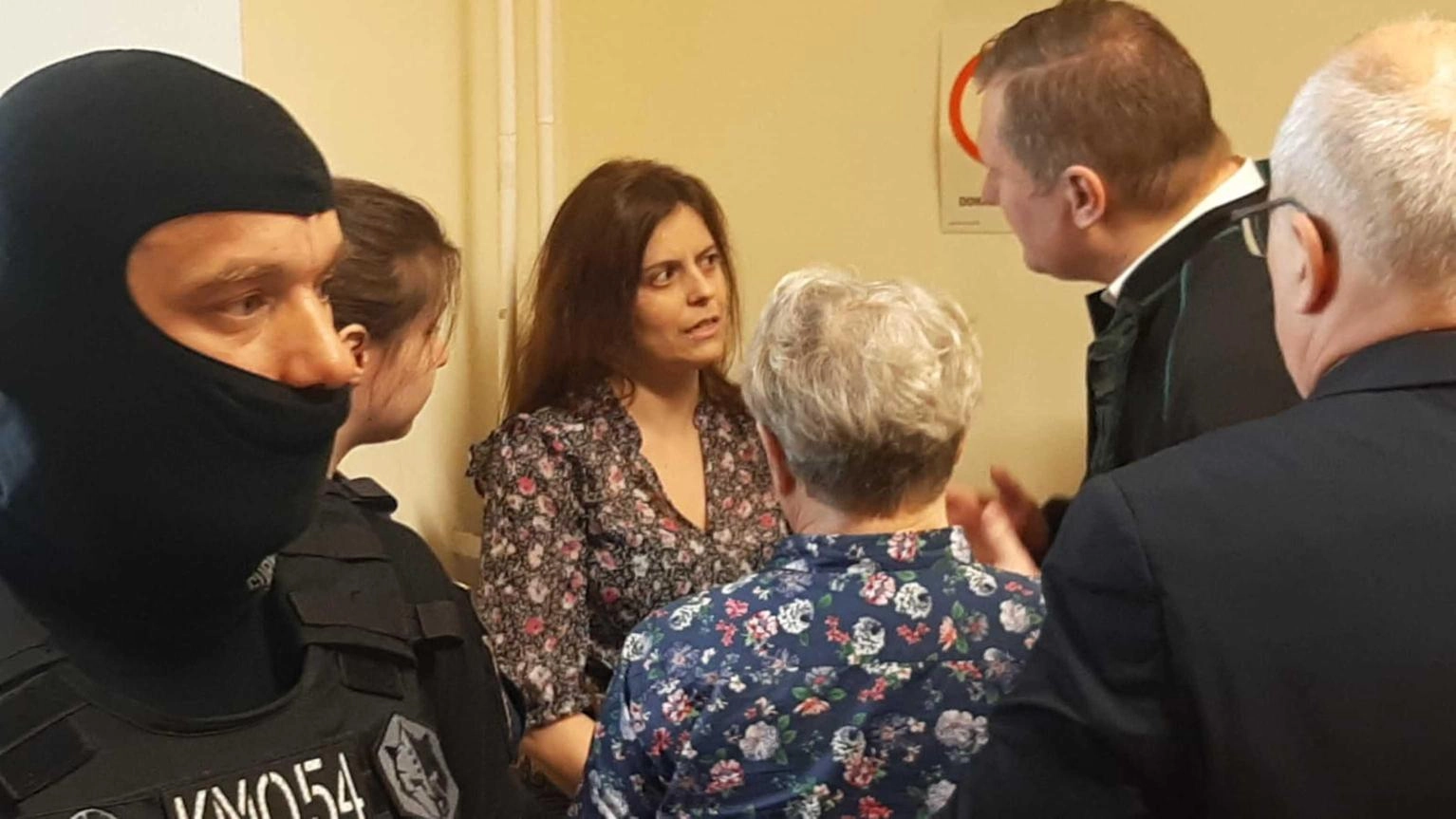 Ilaria Salis resta in cella, negati i domiciliari