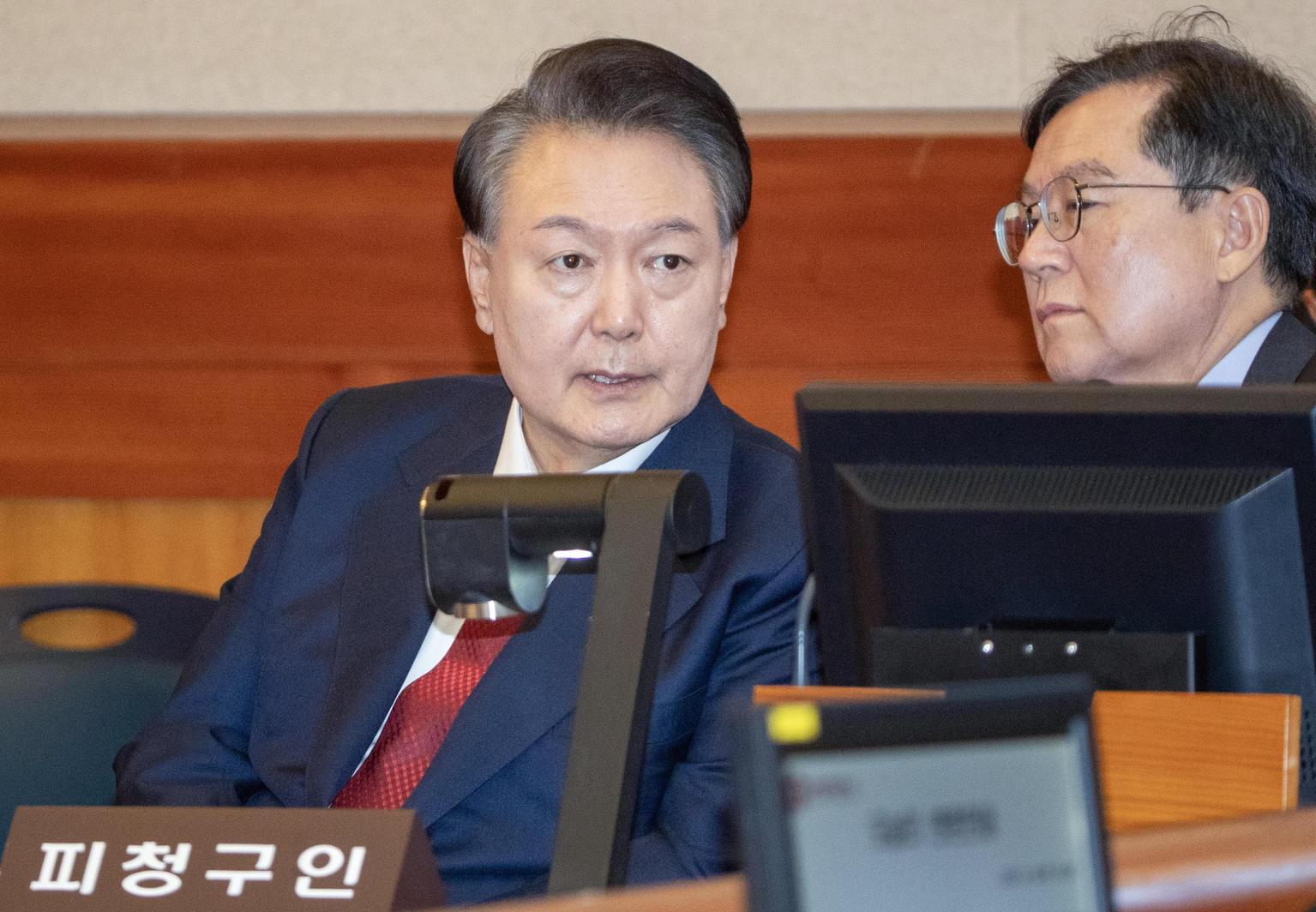 Seul: annullata custodia cautelare per Yoon Suk-yeol, presidente sudcoreano sotto impeachment