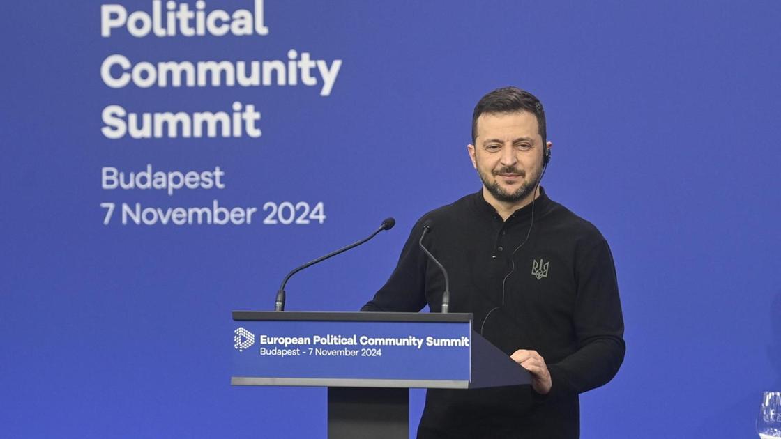 Zelensky, grazie G7 e Meloni per sostegno unitario a Kiev