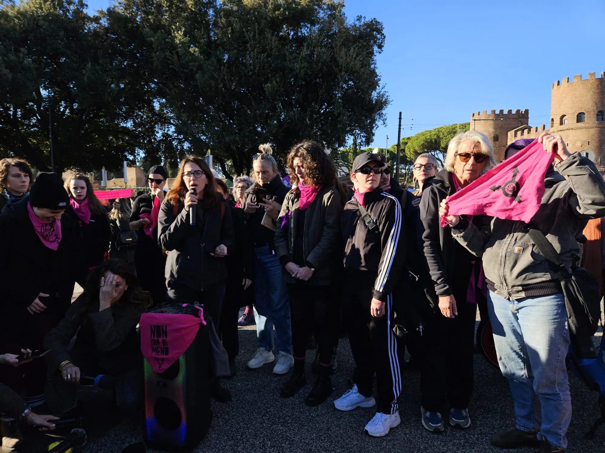 “Non Una Di Meno”, Migliaia Al Corteo Contro La Violenza Sulle Donne A ...