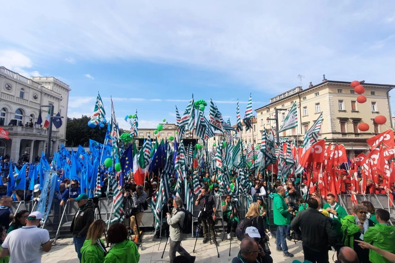 Primo maggio, al via manifestazione Cgil Cisl Uil a Monfalcone