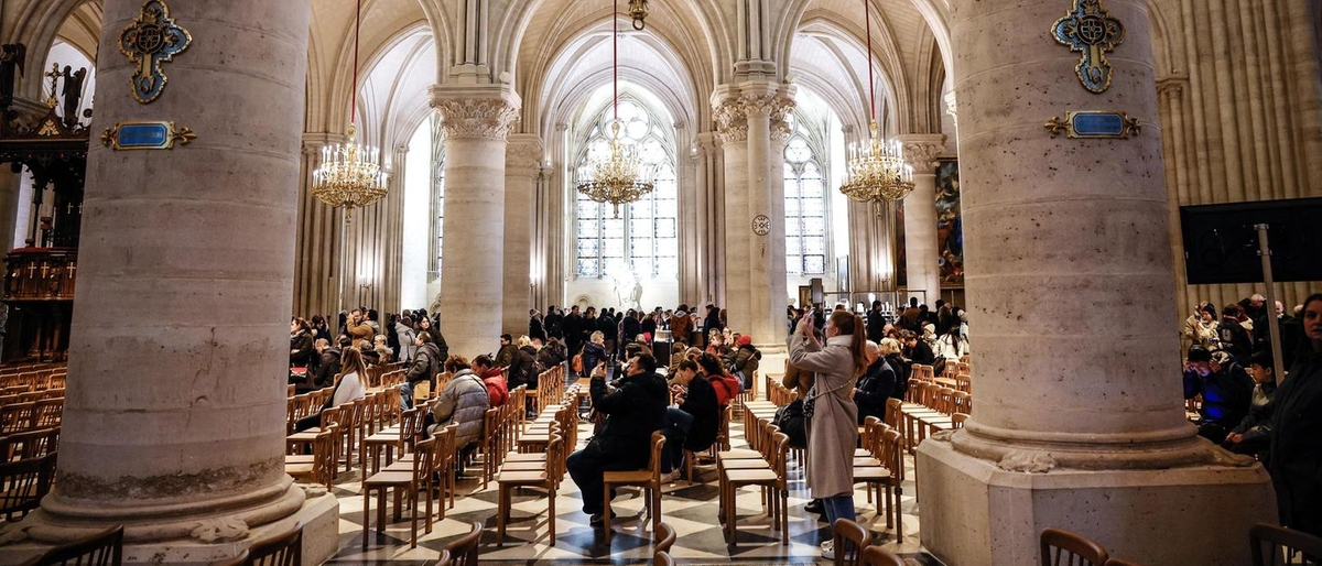 Notre-Dame de Paris celebra il Natale: prime messe dopo l'incendio del 2019