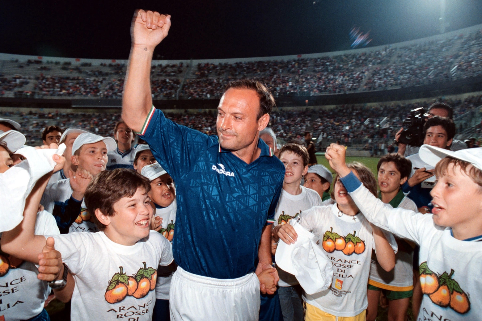 Una bella foto di Totò Schillaci, durante una partita di beneficenza di qualche anno fa