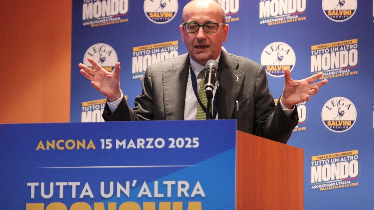 Il deputato della Lega Alberto Bagnai si oppone all'esercito europeo e all'invio di soldati italiani in Ucraina, sostenendo investimenti per famiglie e imprese.