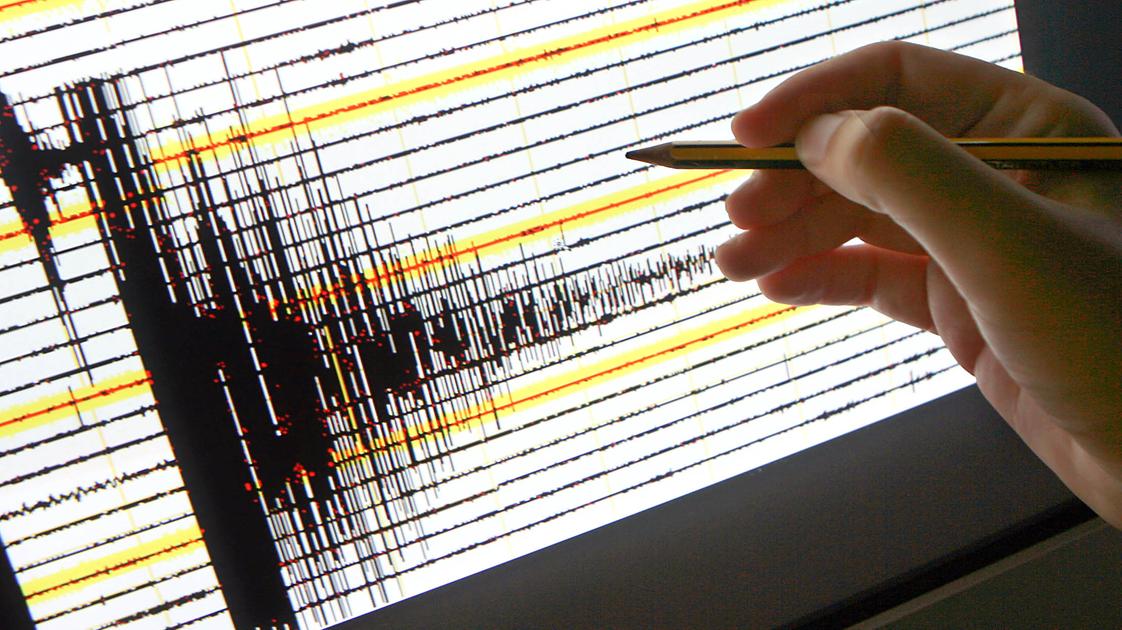 Terremoto oggi a Potenza, scossa di magnitudo 4.2. “Trema tutta casa”. Avvertita anche in Puglia