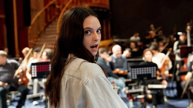 Francesca Michielin, di cosa parla 'Fango in paradiso'