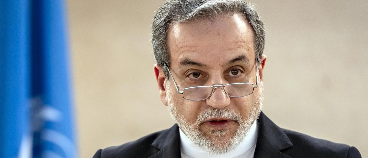 Iran respinge le pressioni USA: Araghchi difende la politica estera di Teheran