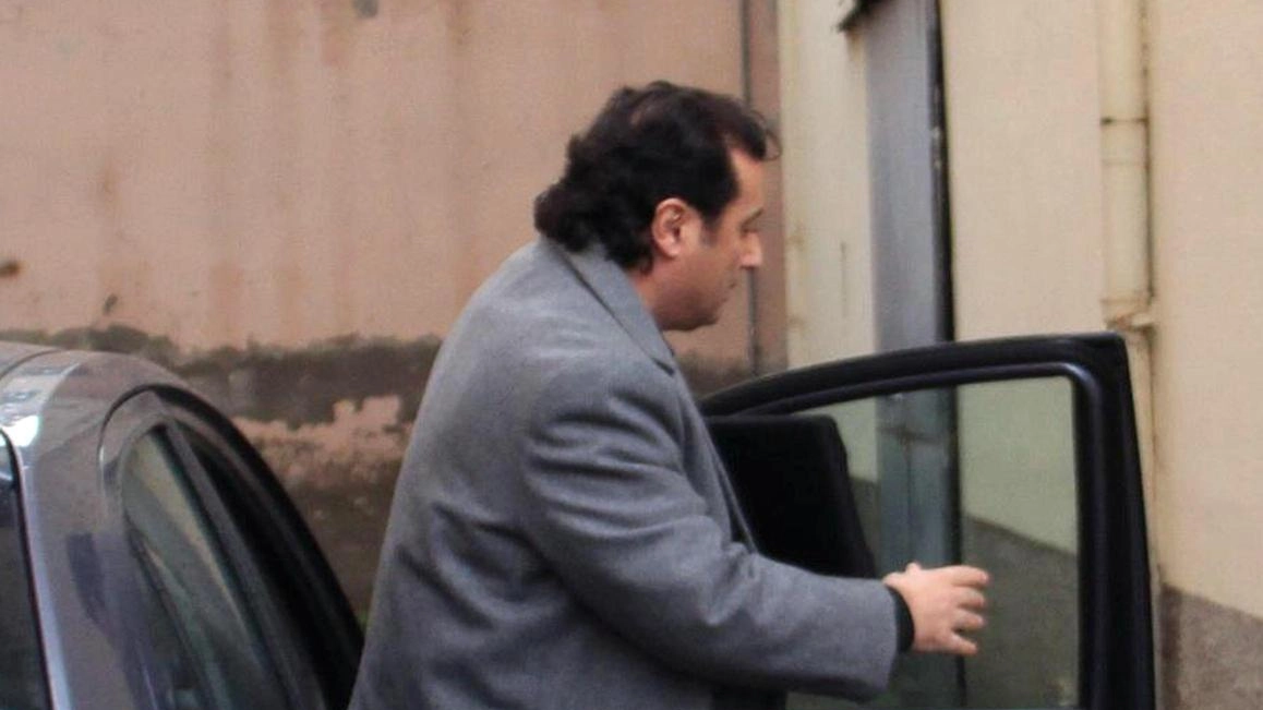 L'udienza per la semilibertà di Schettino, ex comandante della Costa Concordia, è stata rinviata a causa del cambio di giudice.