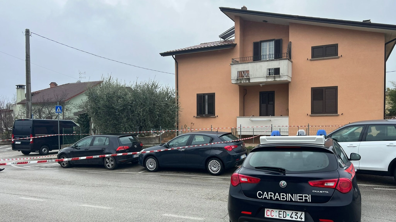 La villetta dove sono stati trovati i corpi della giovane coppia, si tratterebbe di un femminicidio suicidio (foto Orfei)