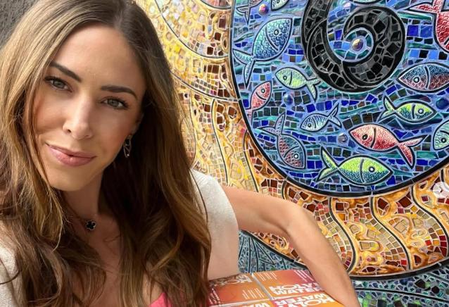 Jasmine Mooney incarcerata negli Usa per un visto “sospetto”. Il calvario dell’attrice di American Pie