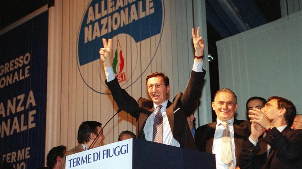 Il 27 gennaio 1995 il congresso che traghettò il Movimento sociale in Alleanza nazionale. Il vicepresidente della Camera di FdI: "Il passaggio sull’antifascismo fu vissuto traumaticamente".