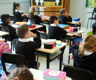 Bambino iperattivo ‘cacciato’ dalla scuola. L’appello a Valdidara: “Nostro figlio deve tornare in classe”