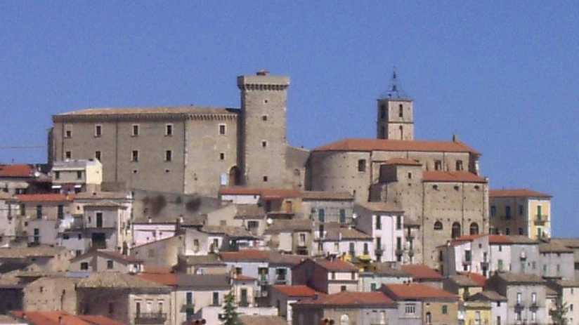 Il maestoso Castello Ducale di Casoli in provincia di Chieti