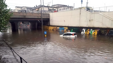 Emilia-Romagna sott’acqua. Esondano i fiumi, paesi evacuati. Torna l’incubo dell’alluvione