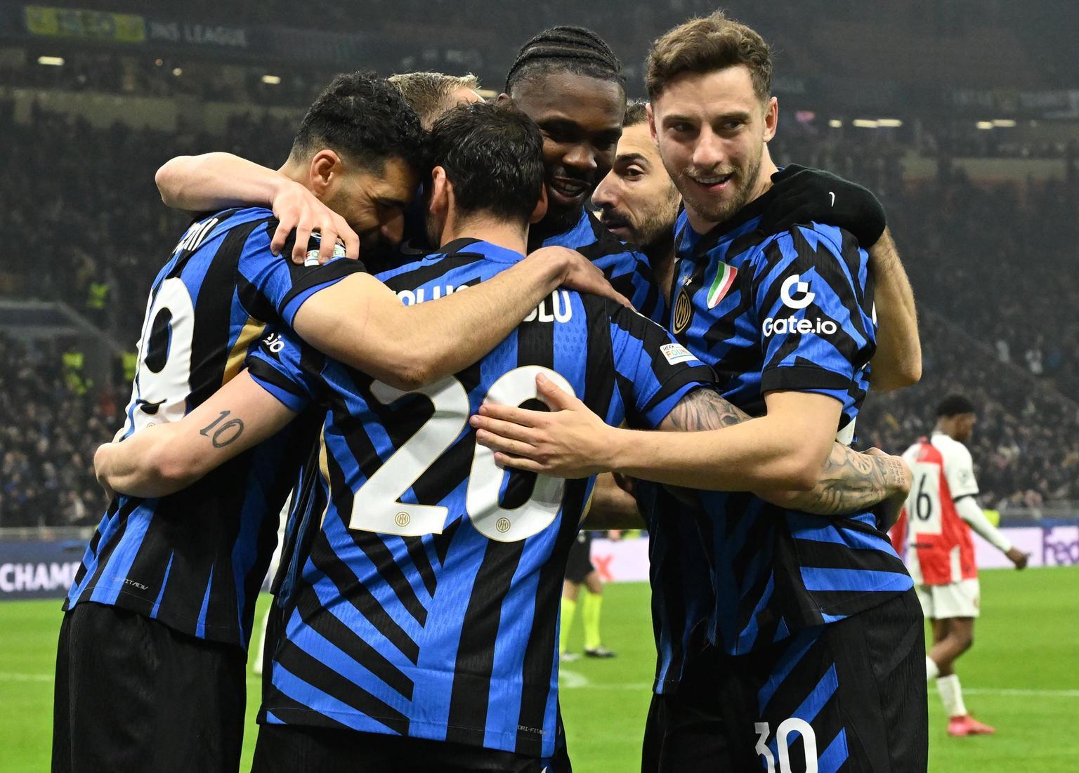 Inter batte 2-1 il Feyenoord e vola ai quarti di Champions League