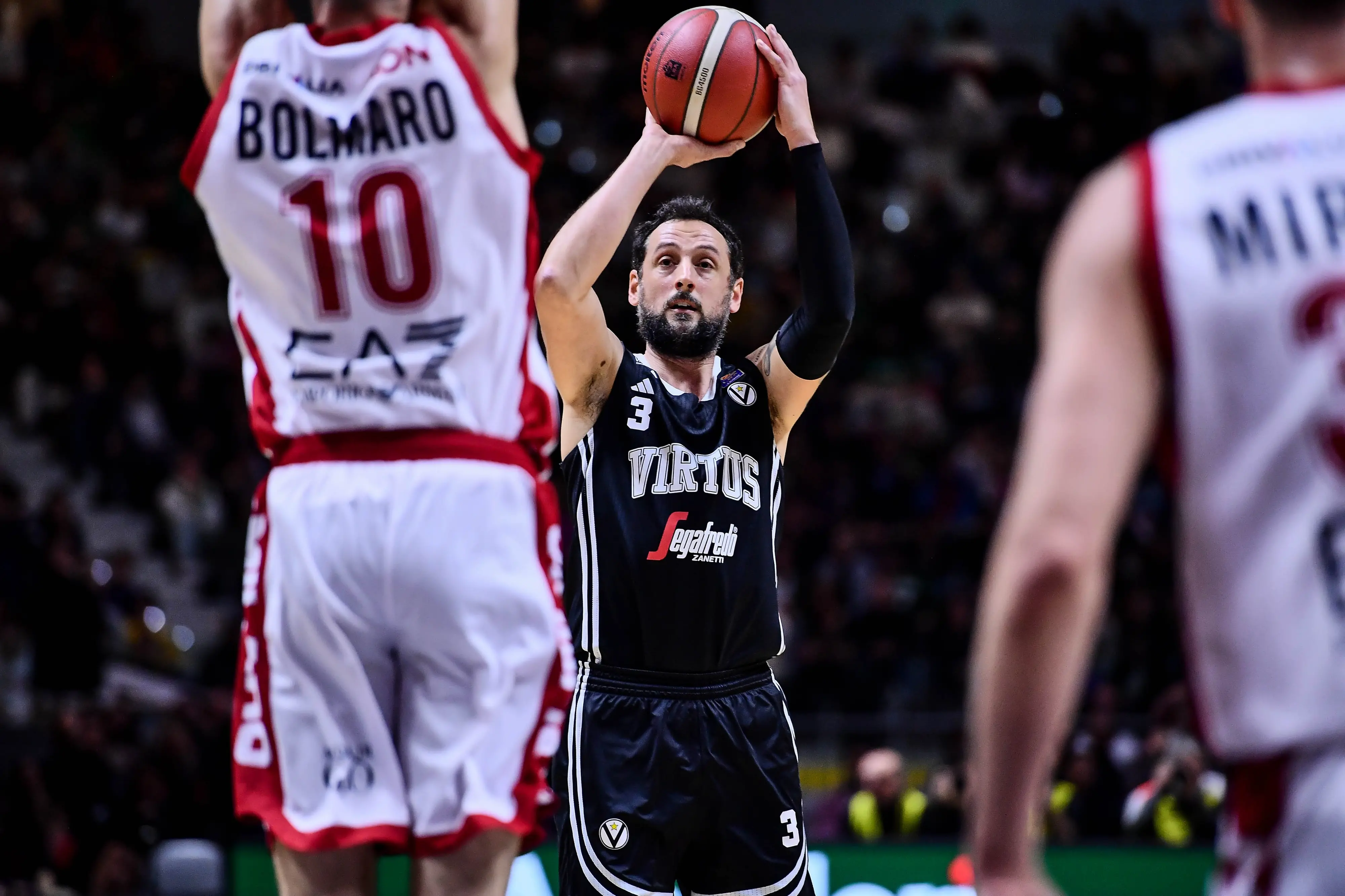 Virtus Bologna, sfida al vertice con Trento