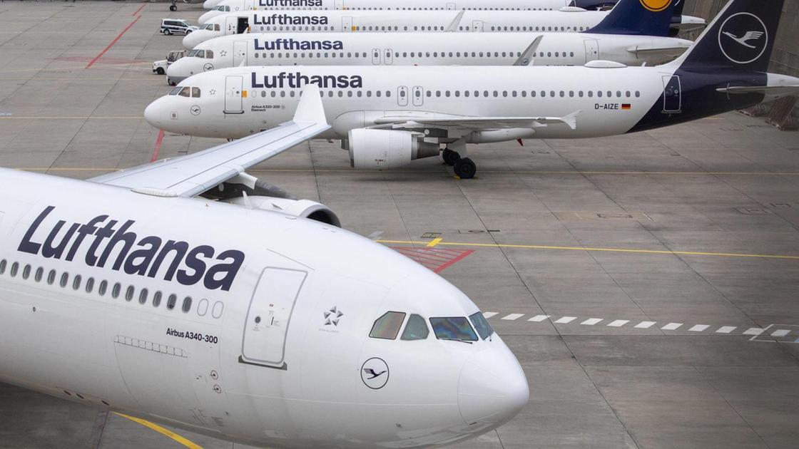 Lufthansa sospende i voli notturni per Beirut