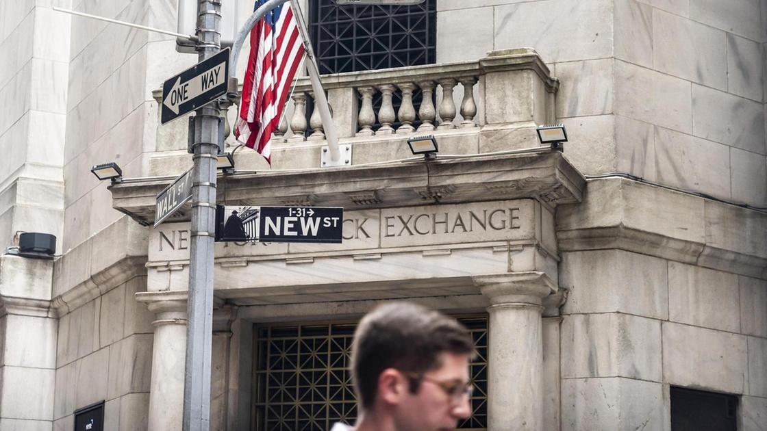 Wall Street apre in rialzo, Dj +0,48%, Nasdaq +1,42%