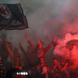 Gli auguri di maldini. "Un legame eterno la storia è memoria»