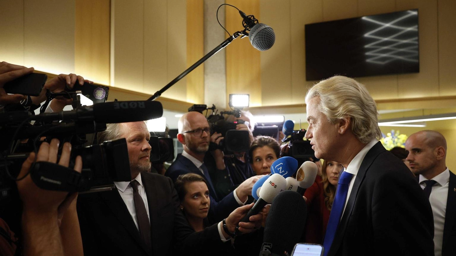 Wilders, 'accordo su tutto, il nuovo governo è completo'