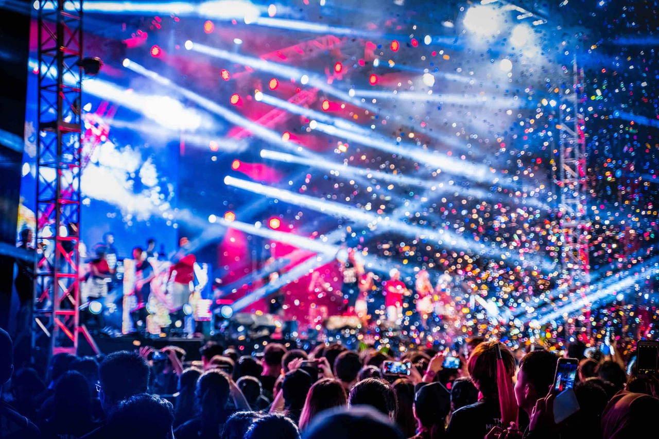 Gli eventi dal vivo offrono tante emozioni e stanno muovendo sempre più il turismo musicale