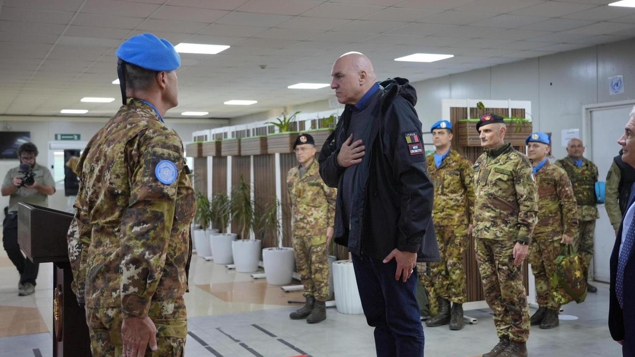 Crosetto, l'Italia è disponibile al peacekeeping in Ucraina