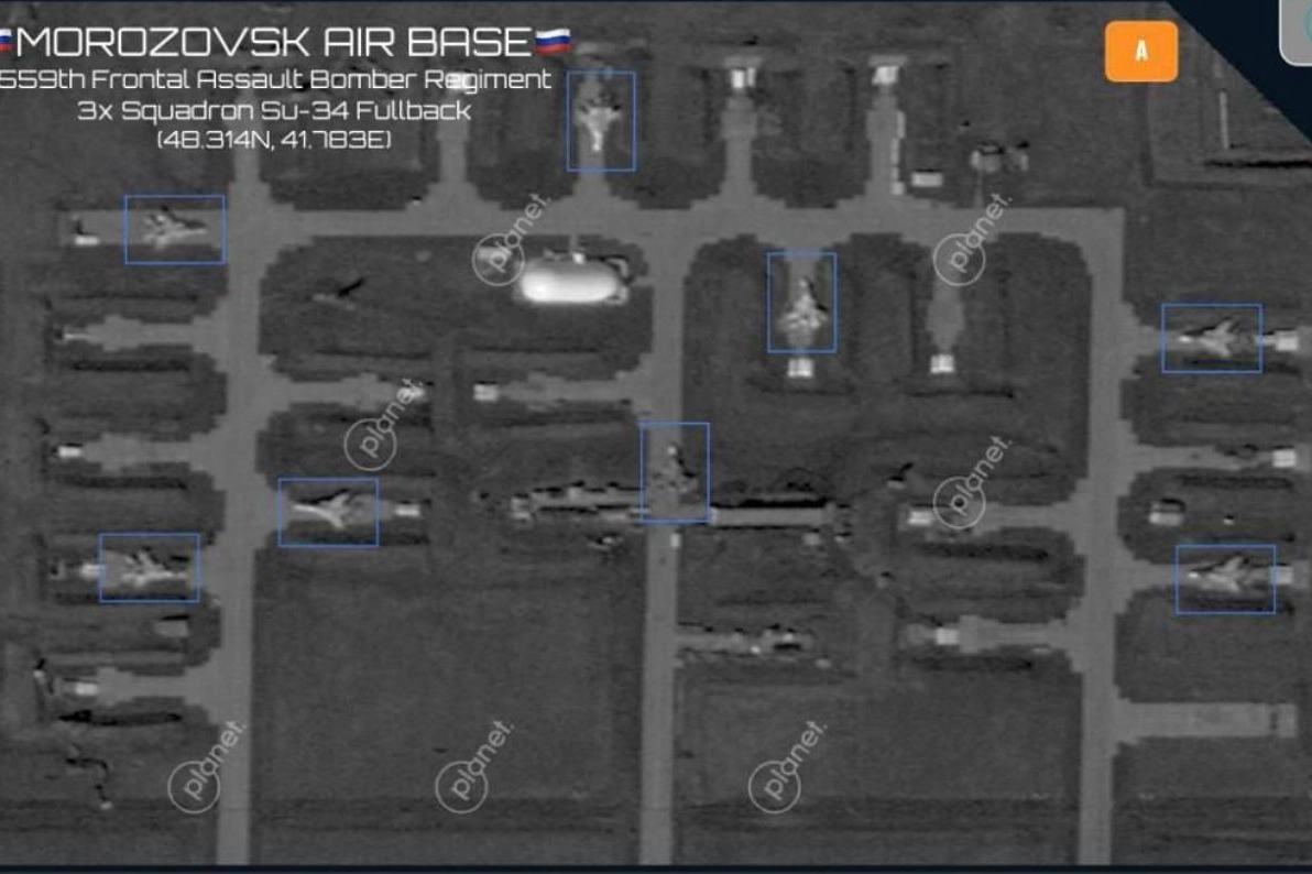 Base russa colpita dai droni ucraini nel distretto di Morozovsky