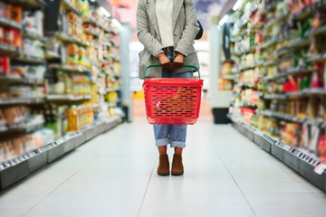 La Campania è la regione dove si spende di più per il cibo: la classifica in Italia