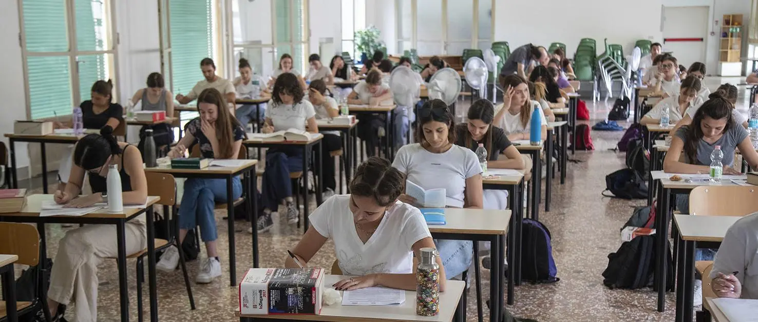 Maturità, riflettori sulla condotta. Chi ha 6 sosterrà un test in più