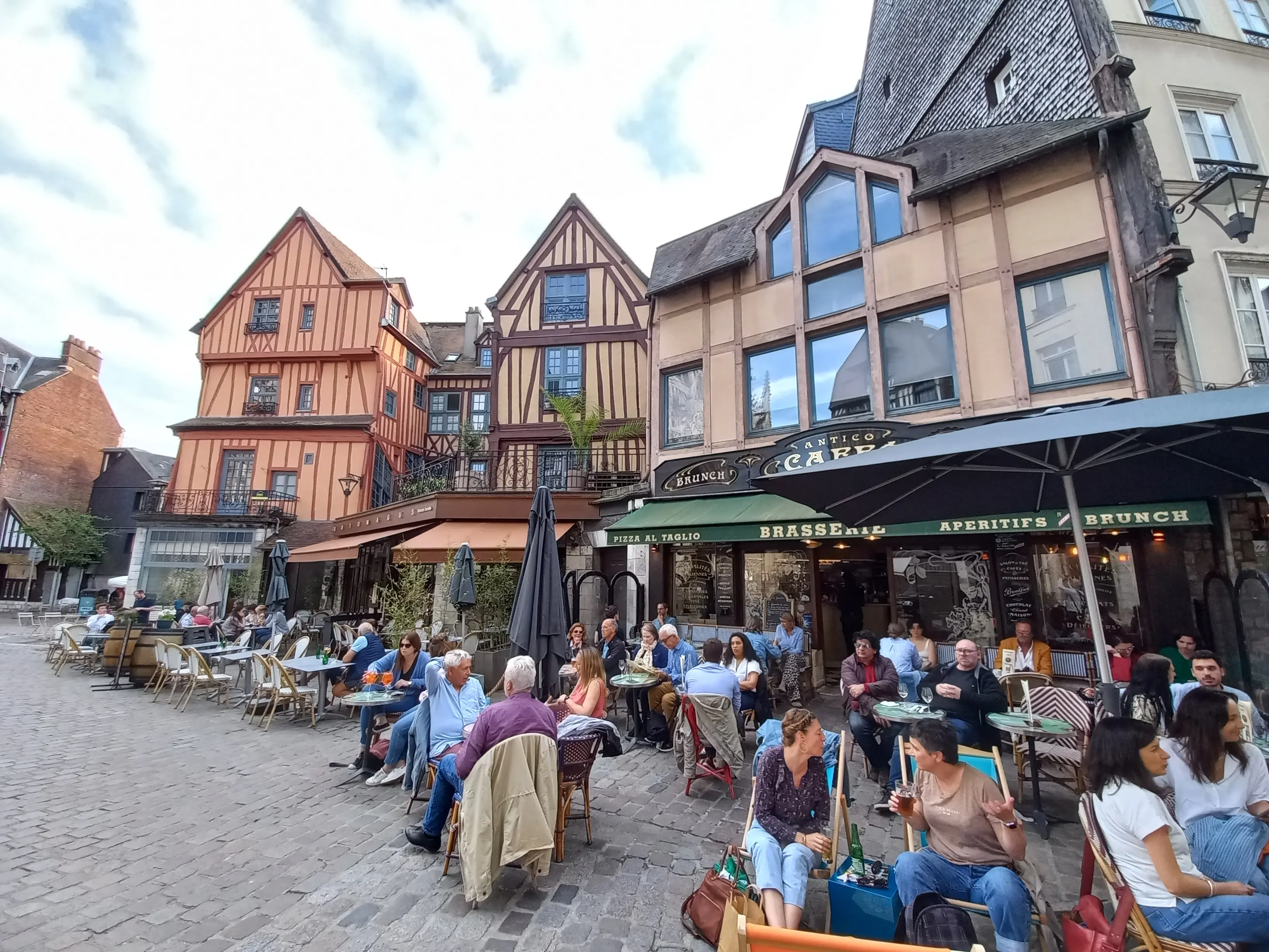 Rouen, la bomboniera della storia in Francia