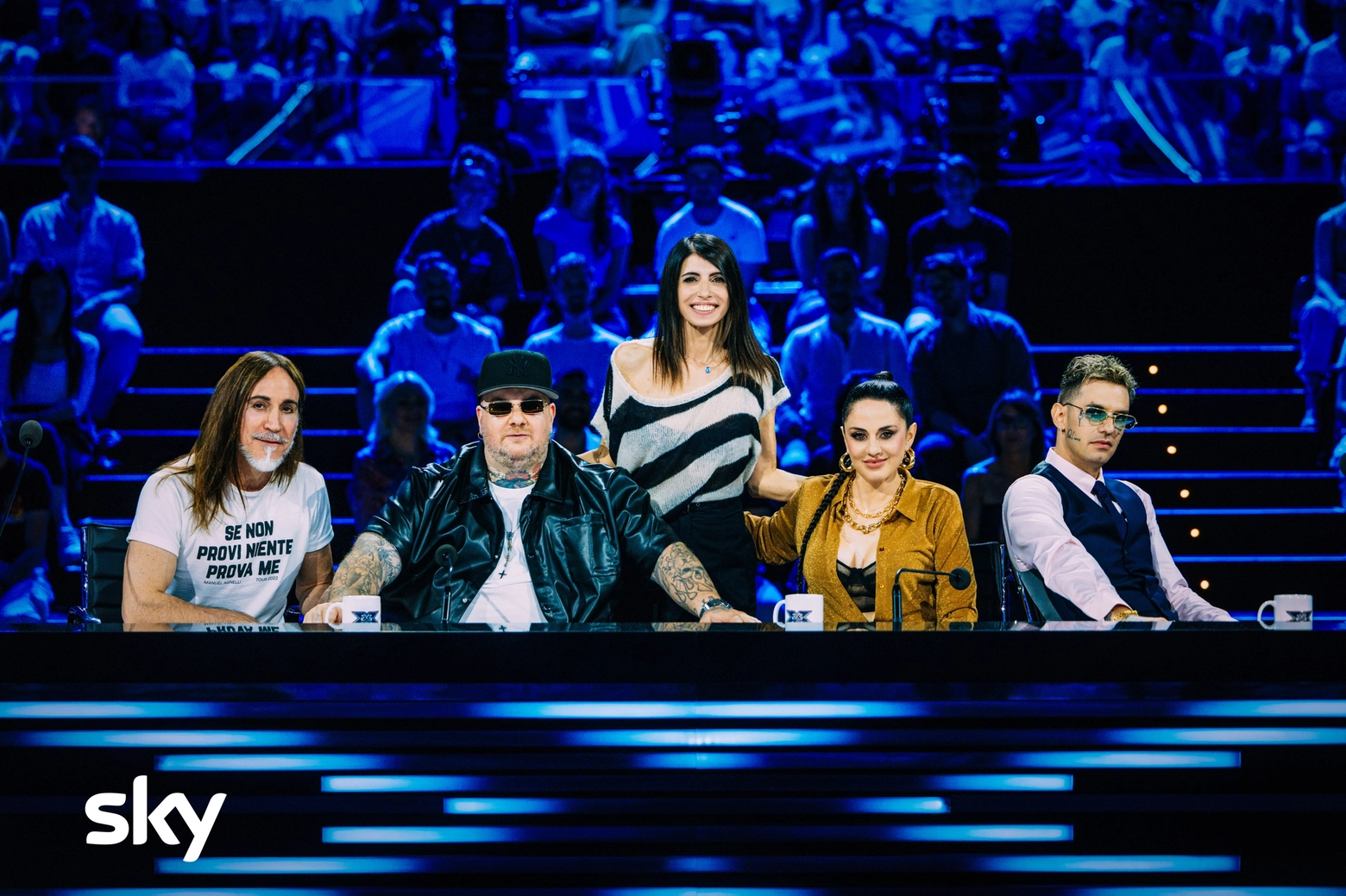 Il cast di X Factor 2024: Manuel Agnelli, Jake La Furia, Giorgia, Paola Iezzi e Achille Lauro