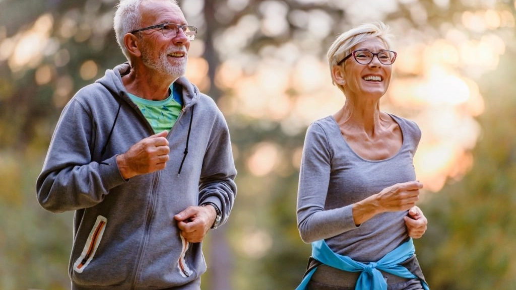 Bastano 15 minuti al giorno di attività aerobica per migliorare la memoria, contrastare i radicali liberi e prevenire malattie importanti. Ecco come: ce ne parla l’immunologo Alberto Beretta