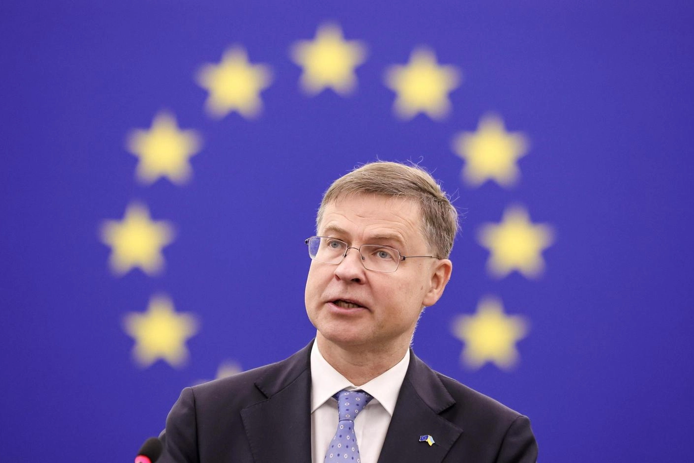 Valdis Dombrovskis, 53 anni, lettone, è vicepresidente della Commissione Ue