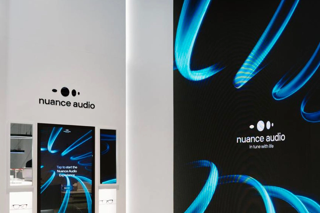 Nuance Audio è il software che consente agli occhiali non solo di vedere ma anche di udire