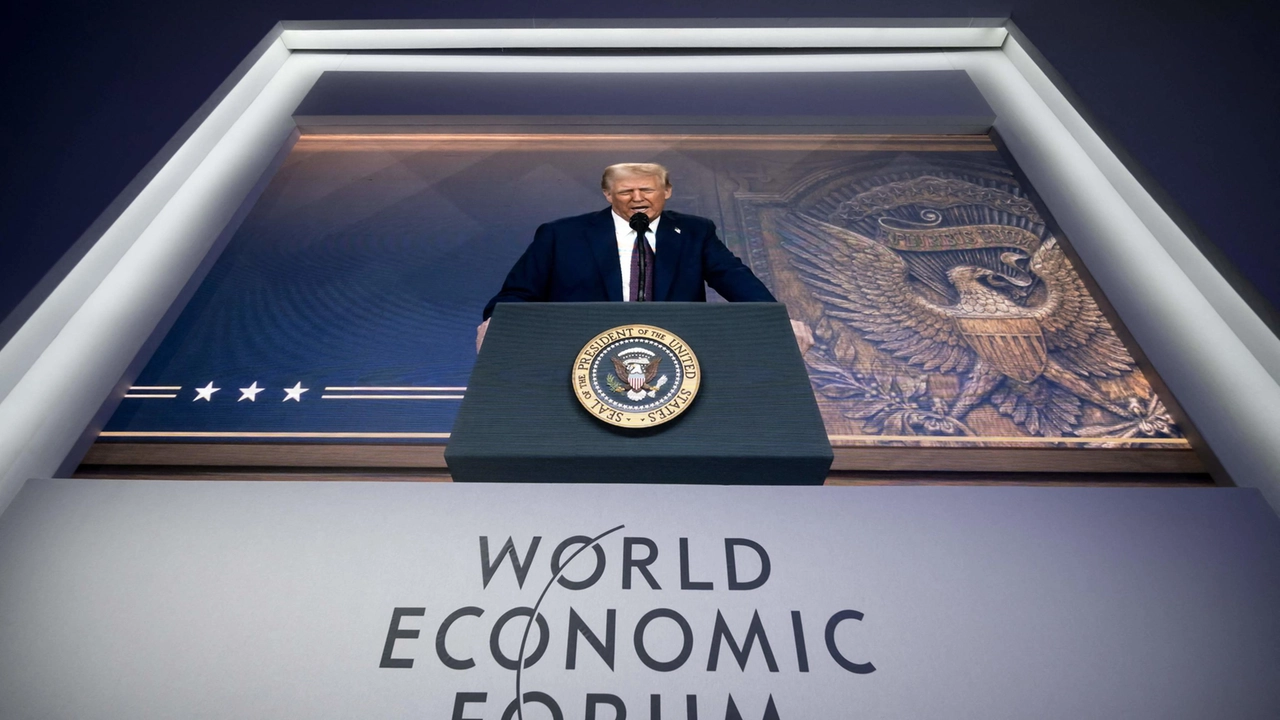 TOPSHOT-SWITZERLAND-DAVOS-SUMMIT-US-TRUMP