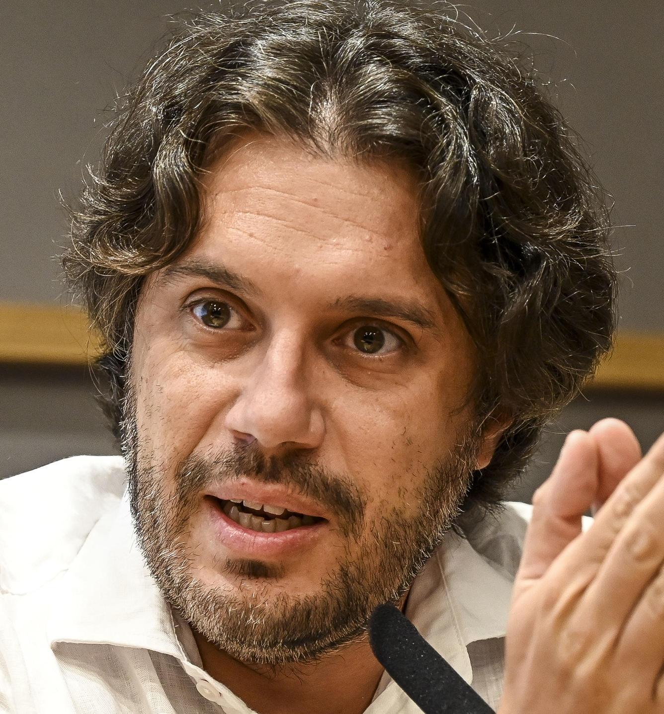 Silvestri, M5S: "Rispetto la piazza, ma era confusa"