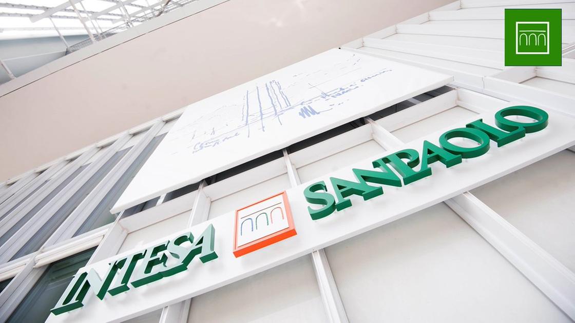 Intesa Sanpaolo down: app non funzionante e pensioni non accreditate